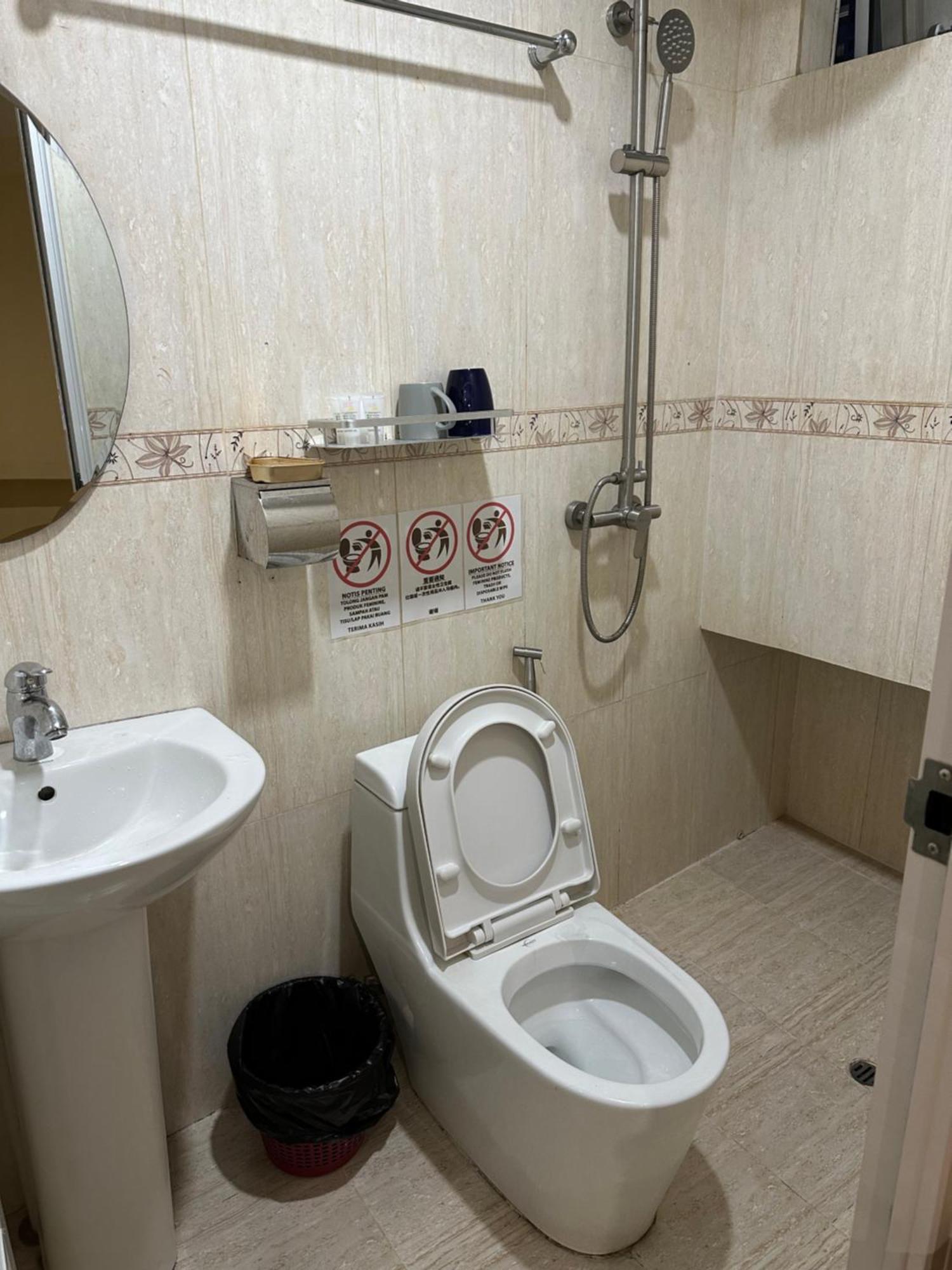 Hk Inn Hua Kiew Inn Мири Екстериор снимка