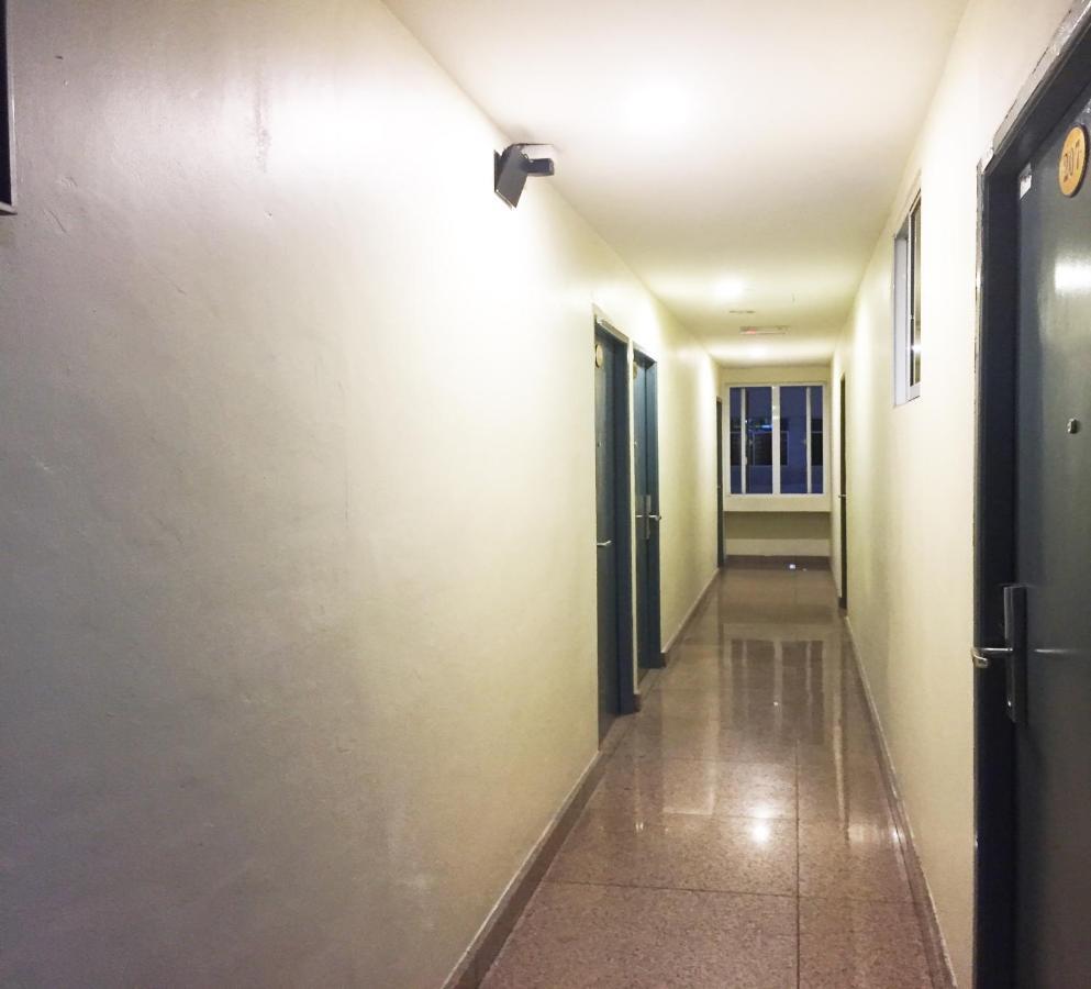 Hk Inn Hua Kiew Inn Мири Екстериор снимка